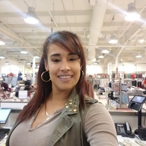 Meet your Posher, Annette